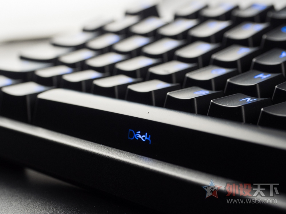 �����ӡ�����ɨ��ɮ Deck 108 Hassium PRO����