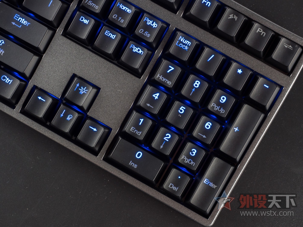 �����ӡ�����ɨ��ɮ Deck 108 Hassium PRO����