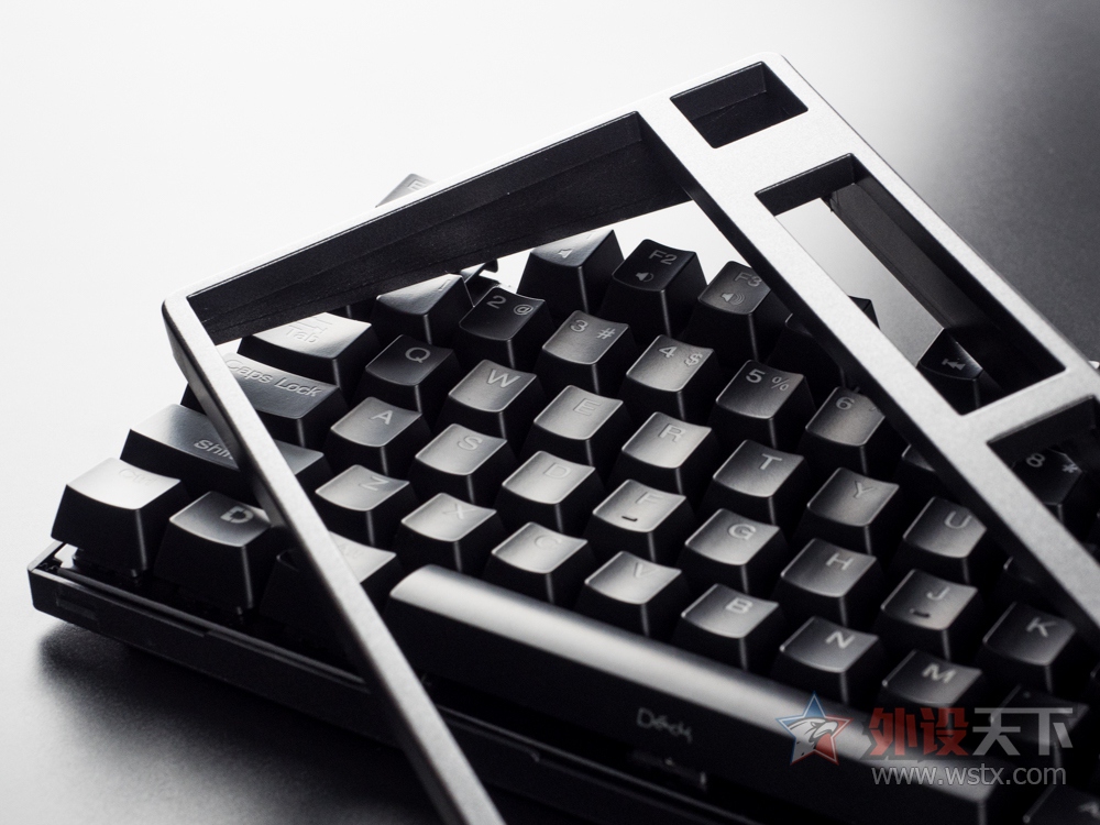 �����ӡ�����ɨ��ɮ Deck 108 Hassium PRO����