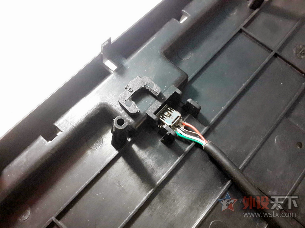 DECK�ռ��ٽ�����&���߷����װ