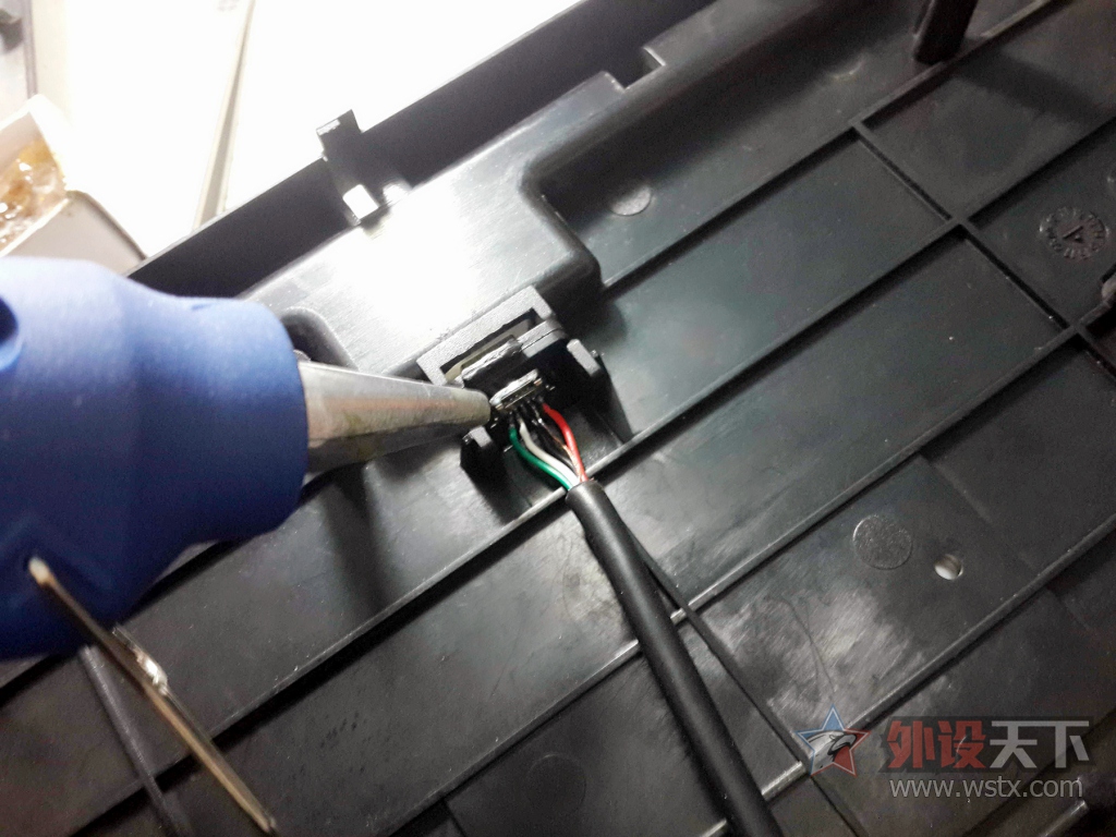 DECK�ռ��ٽ�����&���߷����װ