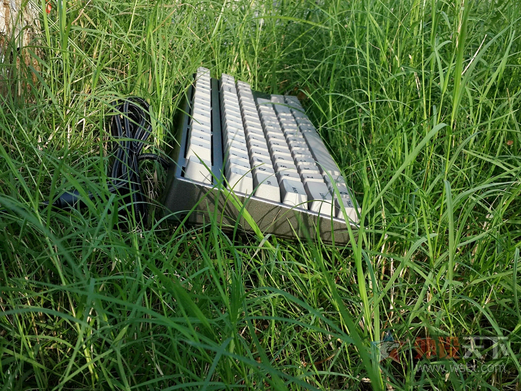 DECK�ռ��ٽ�����&���߷����װ