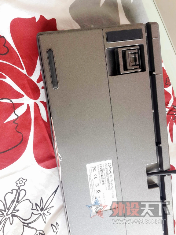DECK�ռ��ٽ�����&���߷����װ