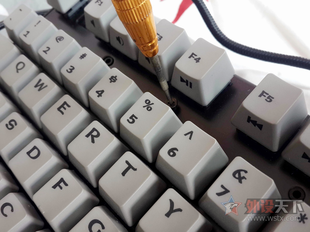 DECK�ռ��ٽ�����&���߷����װ