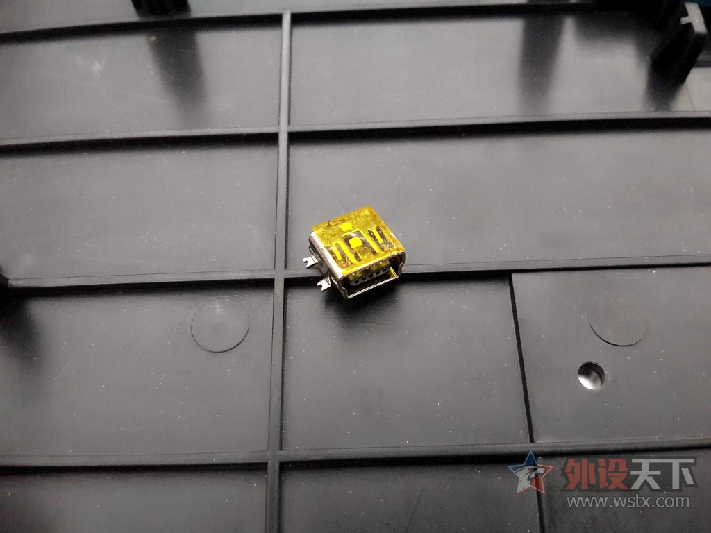 DECK�ռ��ٽ�����&���߷����װ