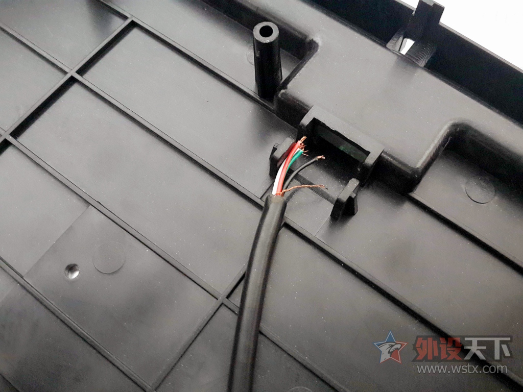 DECK�ռ��ٽ�����&���߷����װ