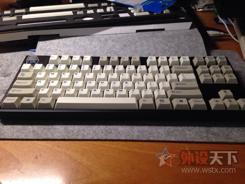 leopold 750r��ɫ ���ᡣ