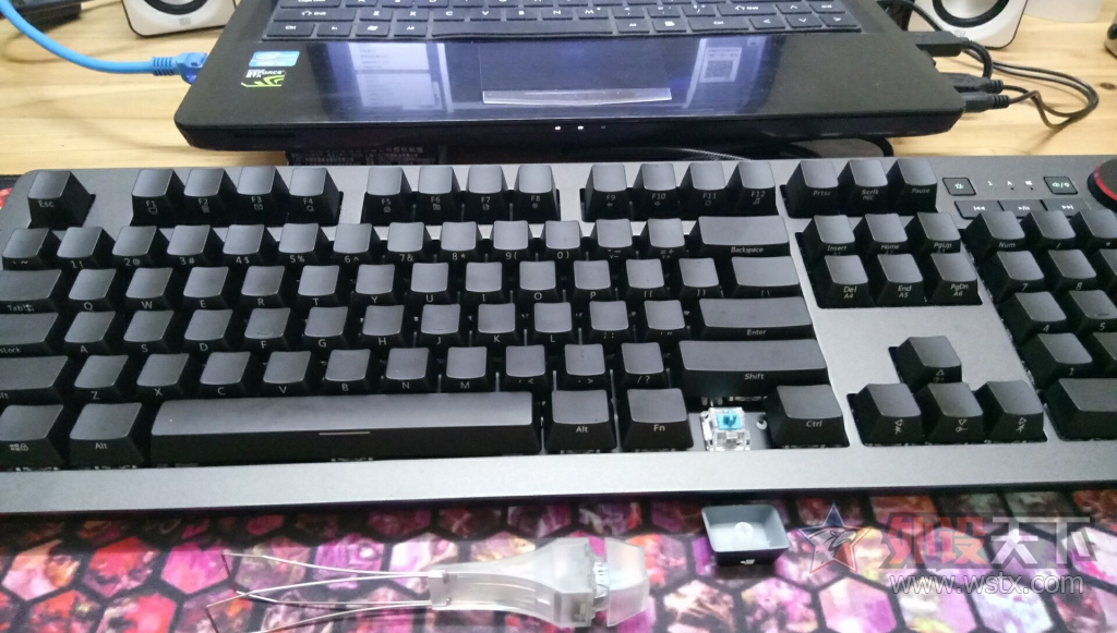 һӣھ⻷AK60 ֵӵУ