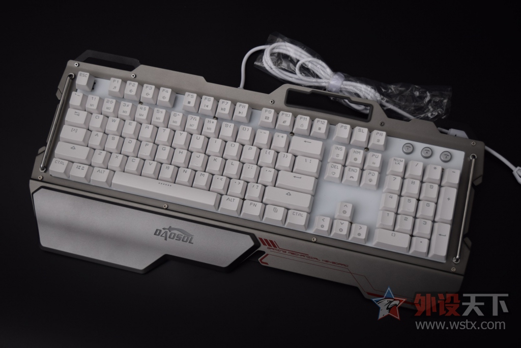 ����+���+��е  �Ͳ��ܱ��εĵ���D13���ɼ���ʹ��С��