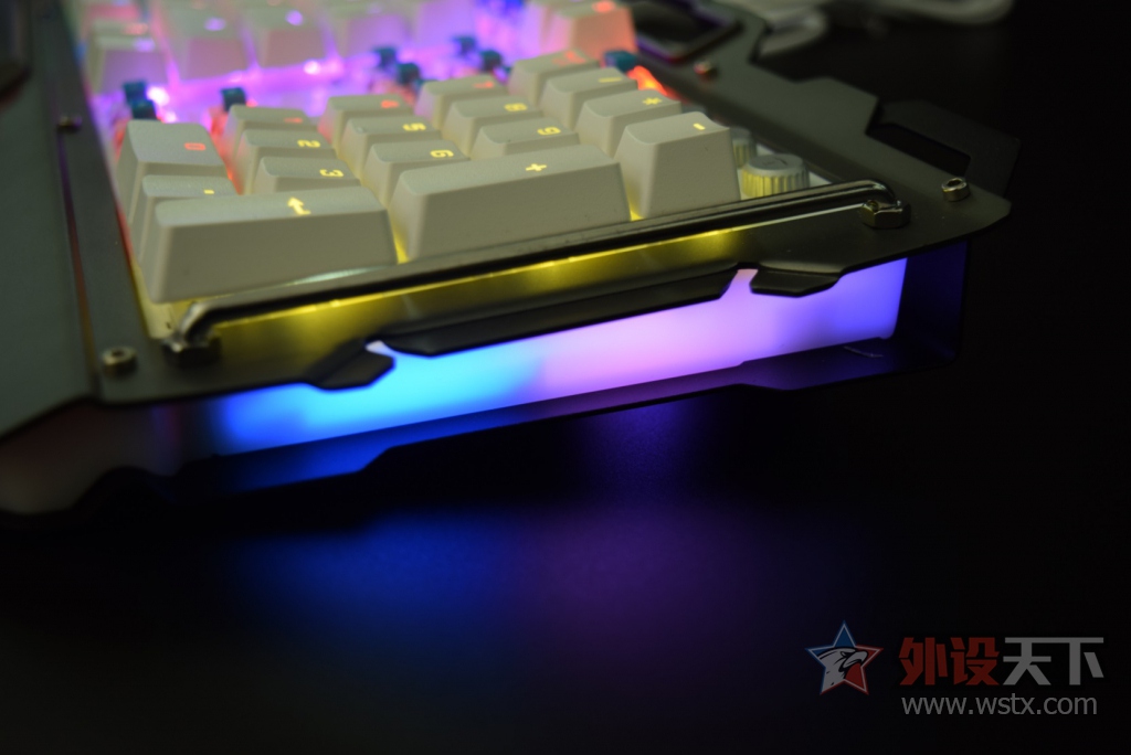 ����+���+��е  �Ͳ��ܱ��εĵ���D13���ɼ���ʹ��С��