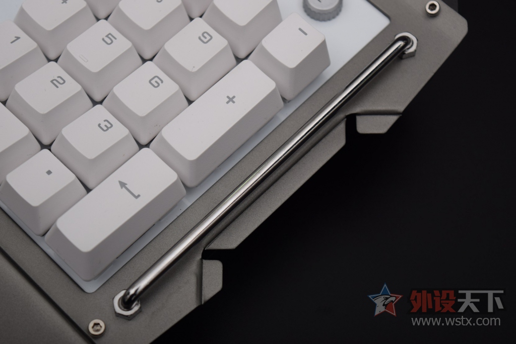 ����+���+��е  �Ͳ��ܱ��εĵ���D13���ɼ���ʹ��С��