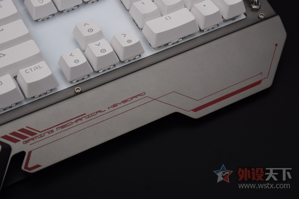 ����+���+��е  �Ͳ��ܱ��εĵ���D13���ɼ���ʹ��С��