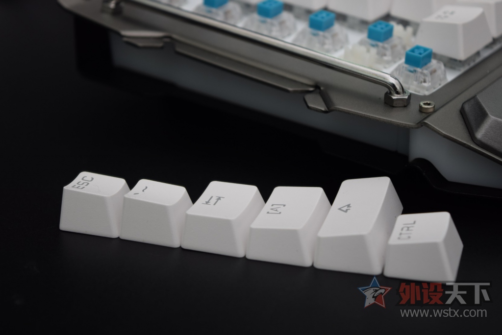 ����+���+��е  �Ͳ��ܱ��εĵ���D13���ɼ���ʹ��С��