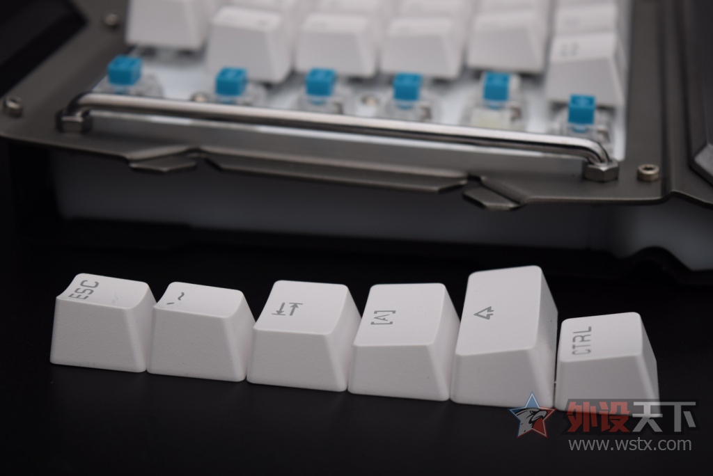 ����+���+��е  �Ͳ��ܱ��εĵ���D13���ɼ���ʹ��С��