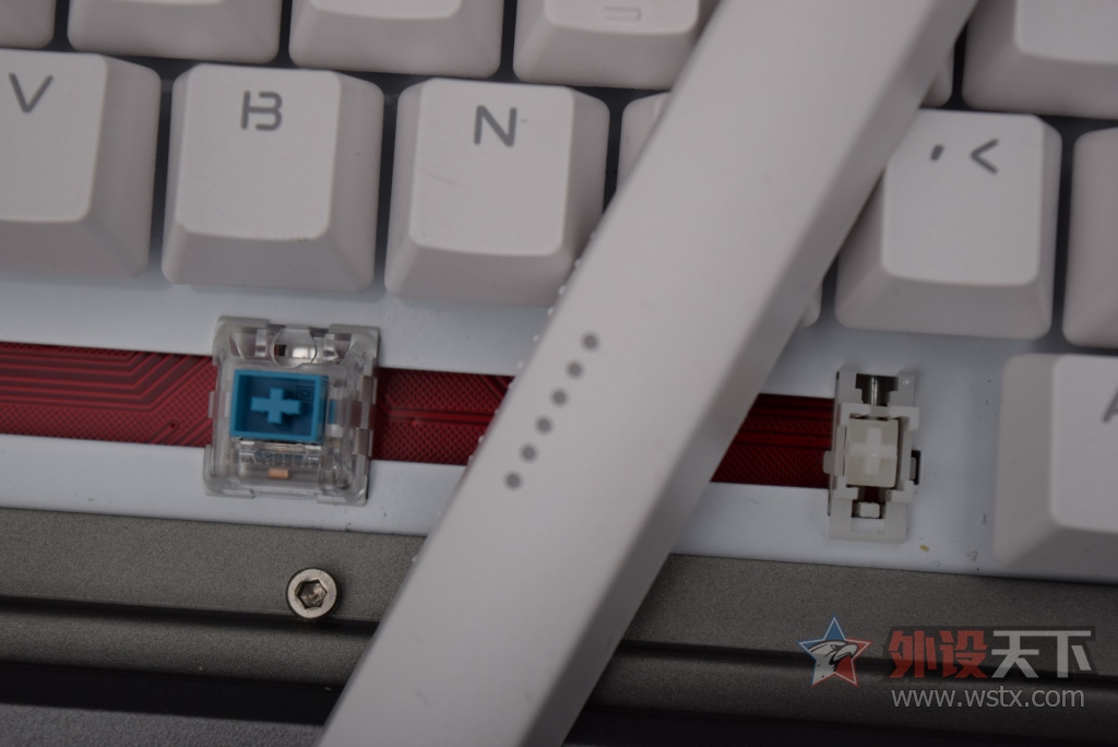 ����+���+��е  �Ͳ��ܱ��εĵ���D13���ɼ���ʹ��С��