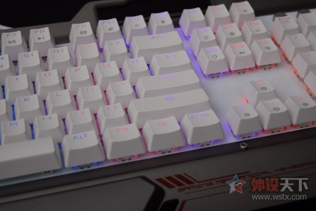 ����+���+��е  �Ͳ��ܱ��εĵ���D13���ɼ���ʹ��С��