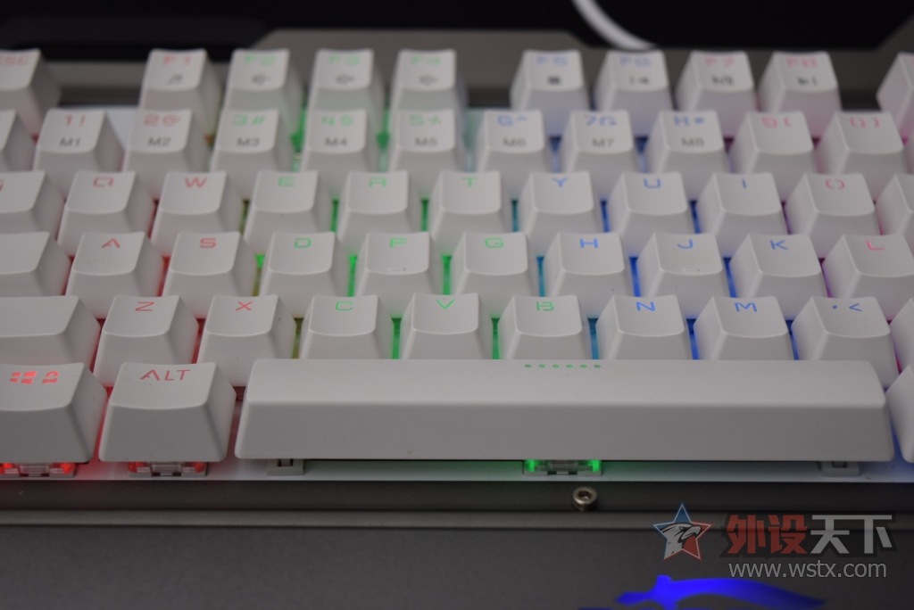 ����+���+��е  �Ͳ��ܱ��εĵ���D13���ɼ���ʹ��С��