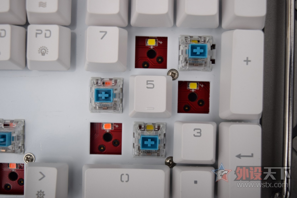 ����+���+��е  �Ͳ��ܱ��εĵ���D13���ɼ���ʹ��С��