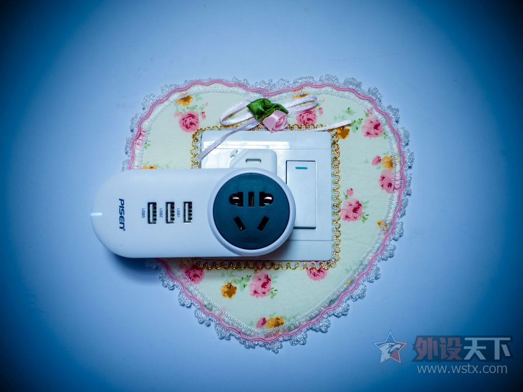����ƷʤUSB�ɵ�ʽ�Ų�---��չ�ռ䣬��緳�ղ�����