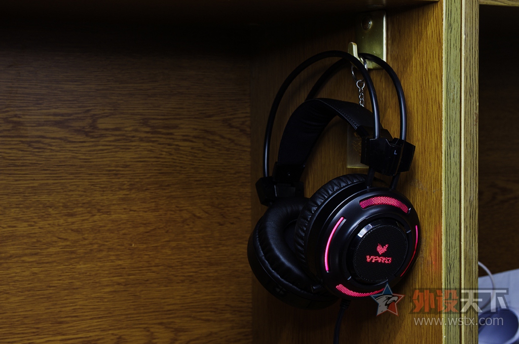 ����ҽ�����ֻ��˵������ �װ�VH200��Ϸ��������