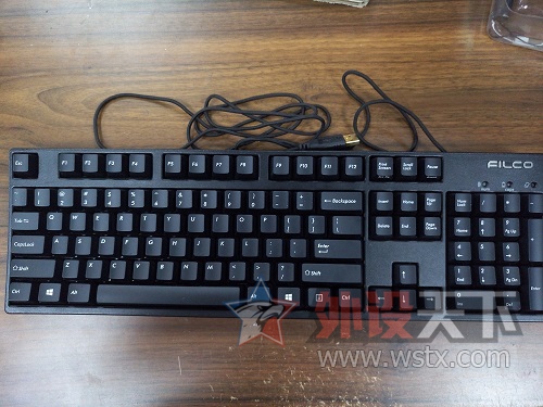 ���㽭��filco�ƶ���˫ģ��ɫ����   650Ԫ