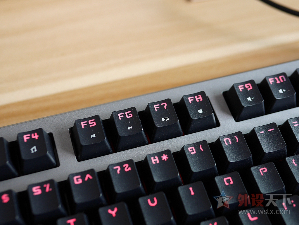 CherryHELLBOY ZF-MX600е