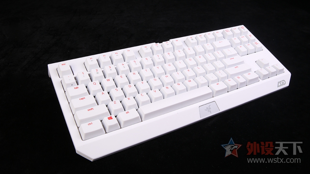 ���ߺڹѸ�LGDս�Ӱ�ɫ�汾��е����ͼ��