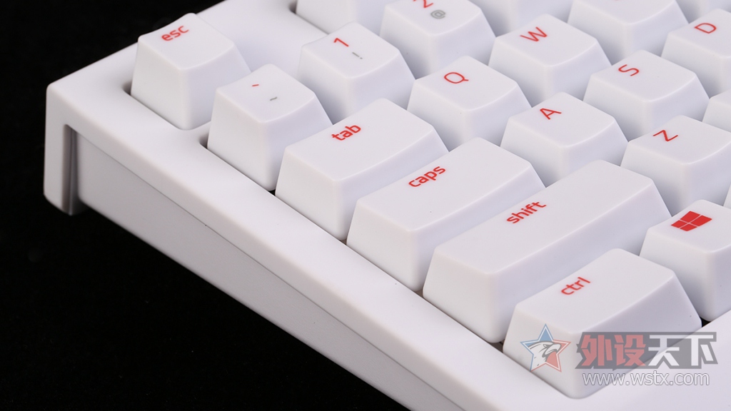 ���ߺڹѸ�LGDս�Ӱ�ɫ�汾��е����ͼ��