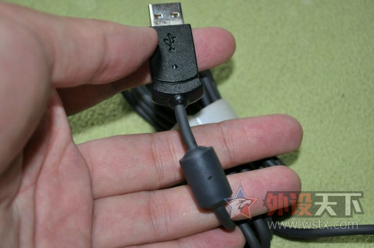 [ɽ��]���Ǻ���ʿ�ڴ� �곞24���27�� 144HZ �羺��ʾ�� IE 3.0 X08ս�Ӱ�