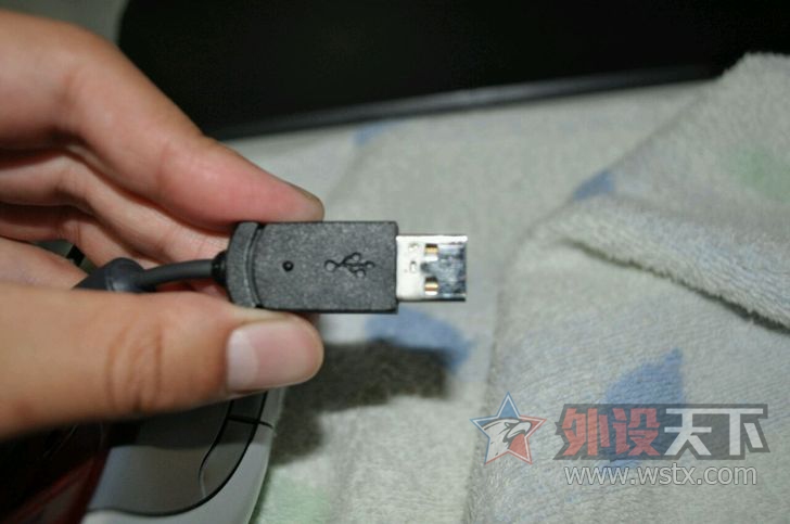 [ɽ��]���Ǻ���ʿ�ڴ� �곞24���27�� 144HZ �羺��ʾ�� IE 3.0 X08ս�Ӱ�