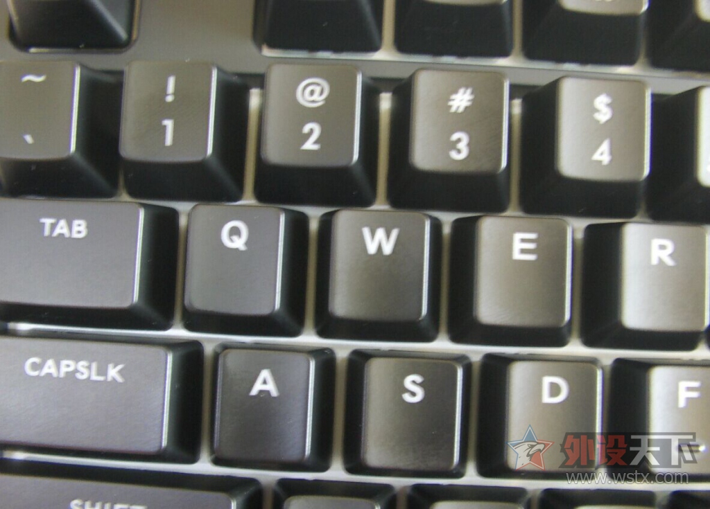  Master Keys Pro L RGB еС