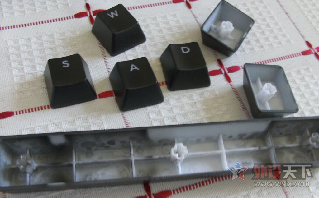  Master Keys Pro L RGB еС