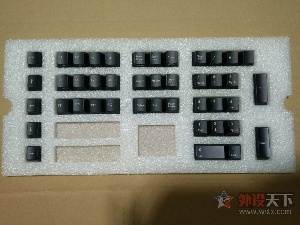 ���㶫��ȫ�¿����Ʒ��ɫPBT������17����ȫ��Filco104˫ģʥ�ֶ������̼�ñ