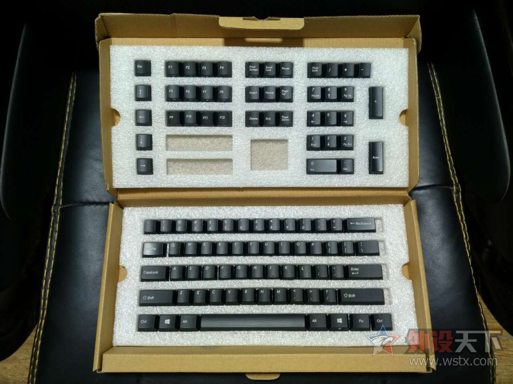 ���㶫��ȫ�¿����Ʒ��ɫPBT������17����ȫ��Filco104˫ģʥ�ֶ������̼�ñ