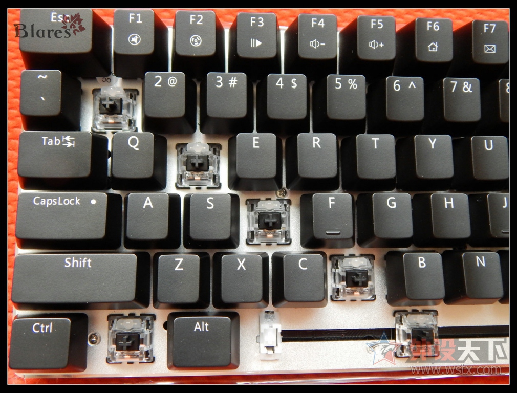 �򣬶���Լ------Ajazz/�ھ� AK33 ���ͻ�е���� RGB�� ���ּ���