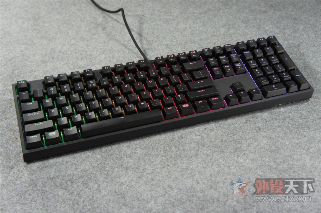 ұ֮"RGB" MasterKeys Pro L RGBе