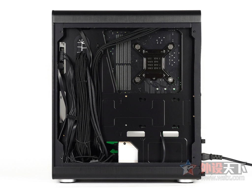 Nvidia GTX1080����˼��RM3������Sniper ��ɫ�����»�