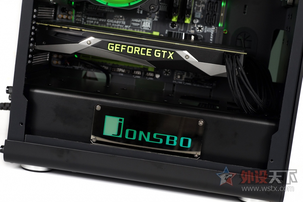Nvidia GTX1080����˼��RM3������Sniper ��ɫ�����»�