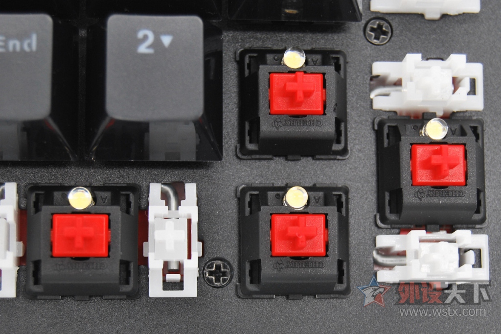 ������Ҳ�������𡪡�RK SIDE108��S108��ӣ���ᱳ���е��������