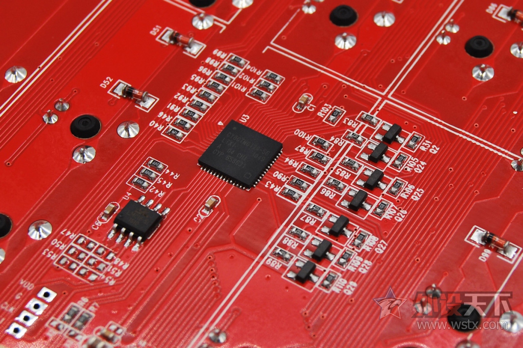 ������Ҳ�������𡪡�RK SIDE108��S108��ӣ���ᱳ���е��������