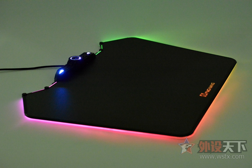 ��������һ�����������Ե�RGB���档��������֮��