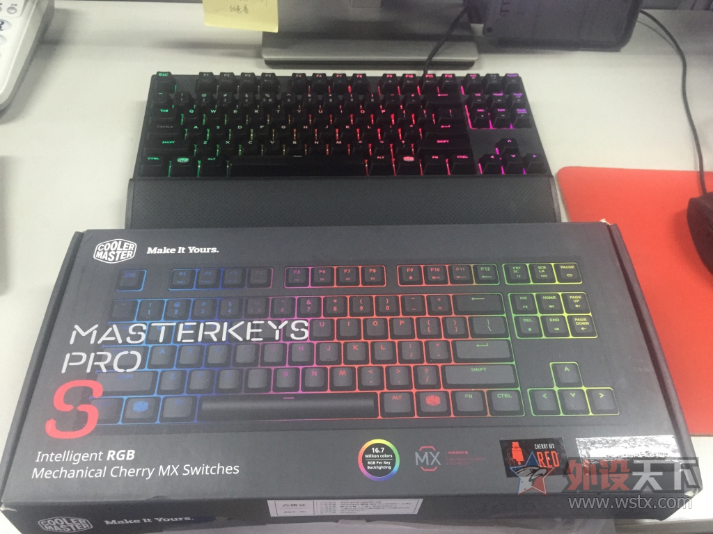 ��������MasterKeys Pro S 87RGB ��������� �ܰ��䡣