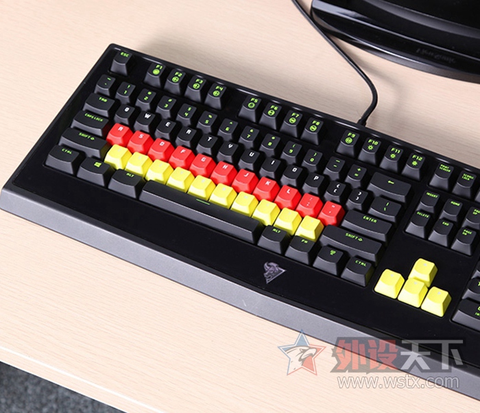 �����ա����أ�Rantopad��KT ��ɫ�ʺ� ��ñ �� ��Ϸ���ˣ�GAME MADMAN��ACT ���� ��ɫ