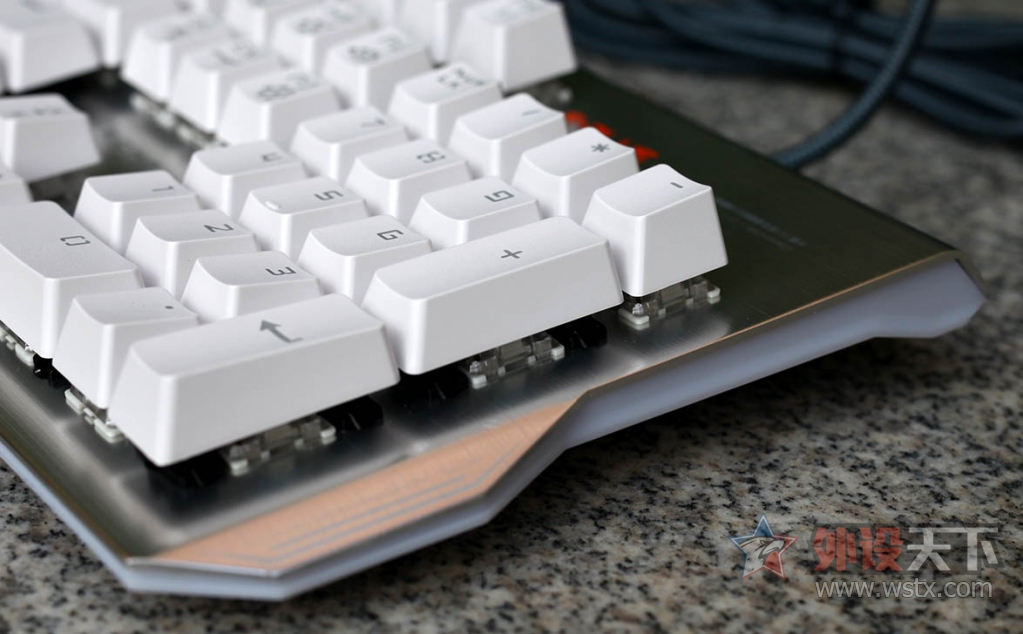 �ı�ӵ������---�˲�k751���������е��������