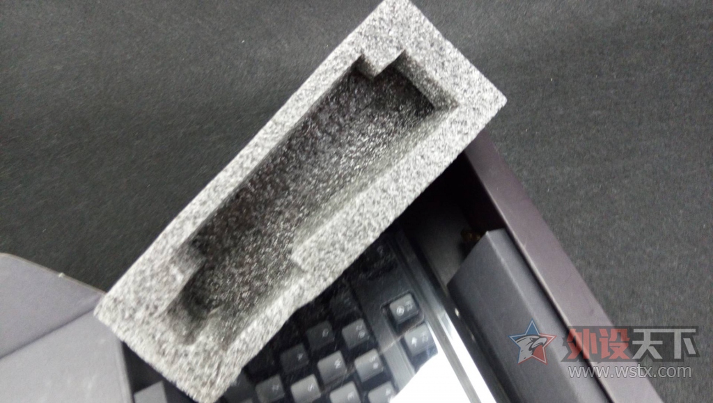 ǰ�����������˿����˸����̣��ٺ�