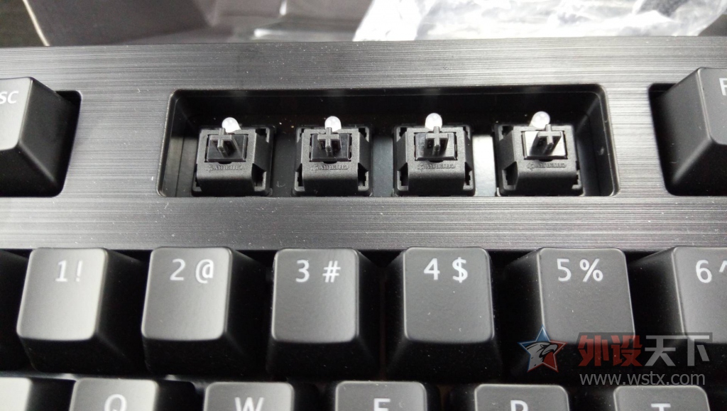 ǰ�����������˿����˸����̣��ٺ�