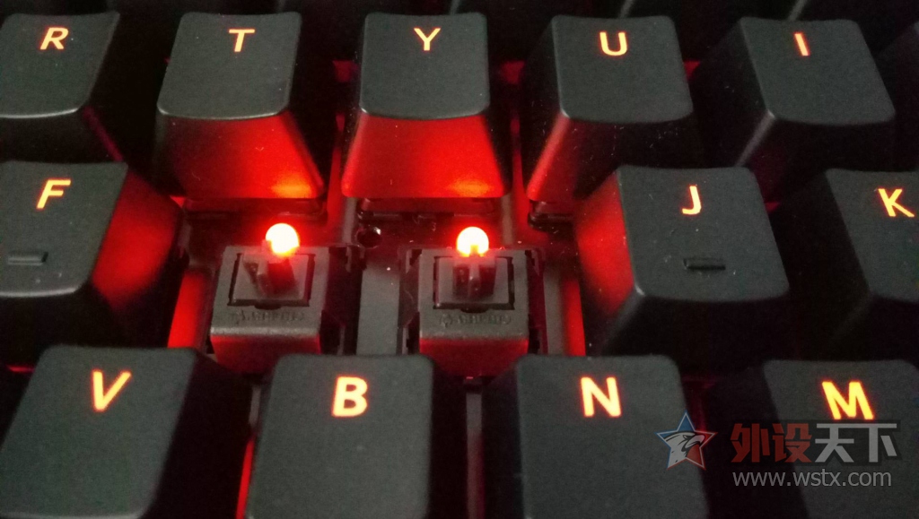 ǰ�����������˿����˸����̣��ٺ�