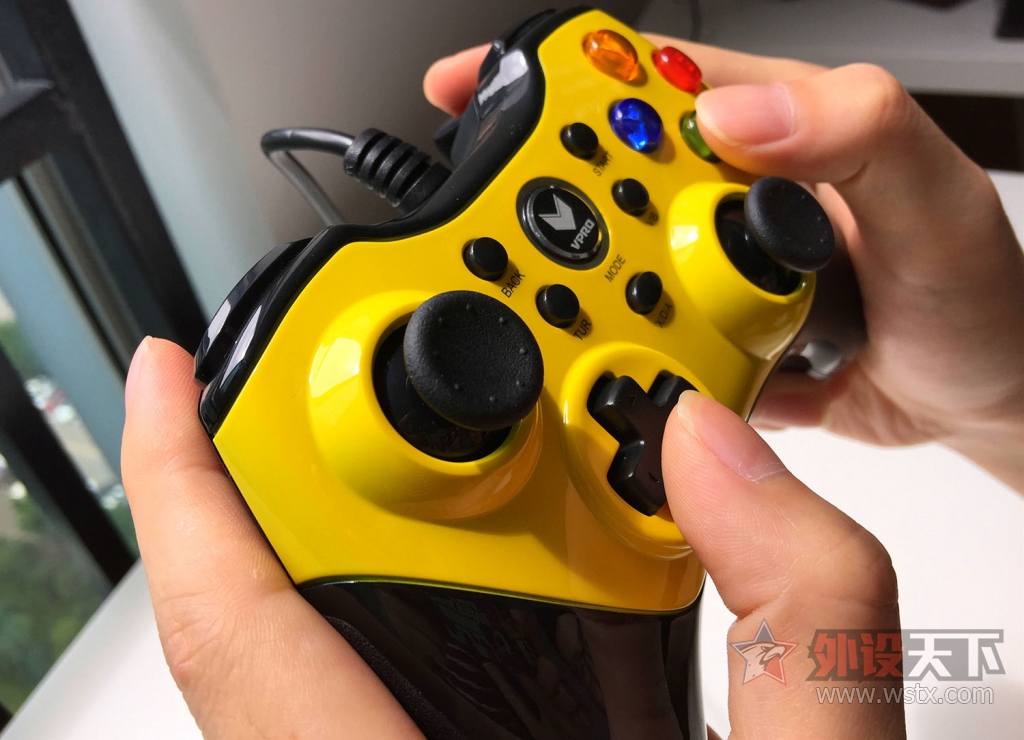 �ͷ����Ұ�ԣ����˫�ֵļ���!�����װ�V600��Ϸ�ֱ�2016����������