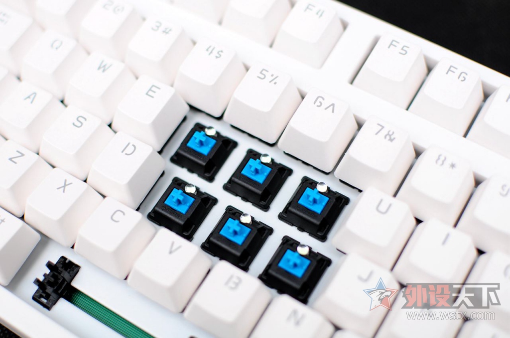 ����ϱ���������Σ���˹104 LED�����е�����������