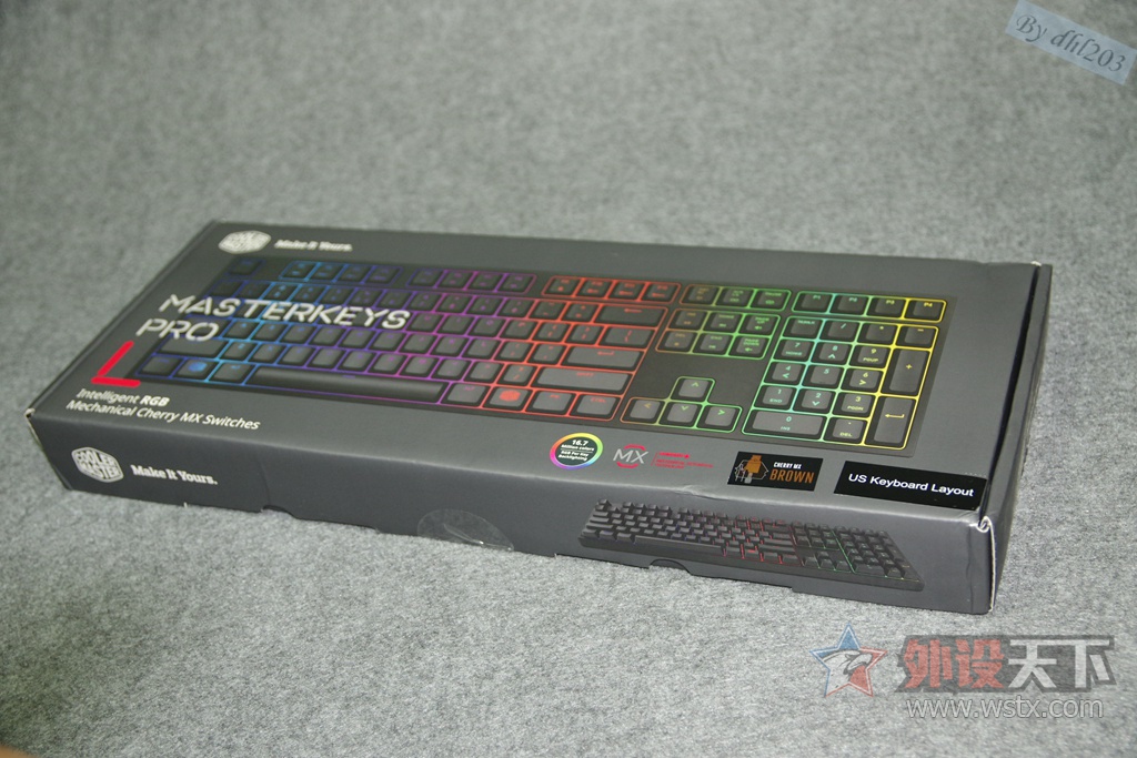 CHERRY�������ӣ�RGB���ܷ���--�������� Master Keys Pro L RGB ��е��������